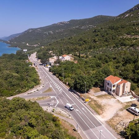 Appartamento Ivano Ston Esterno foto